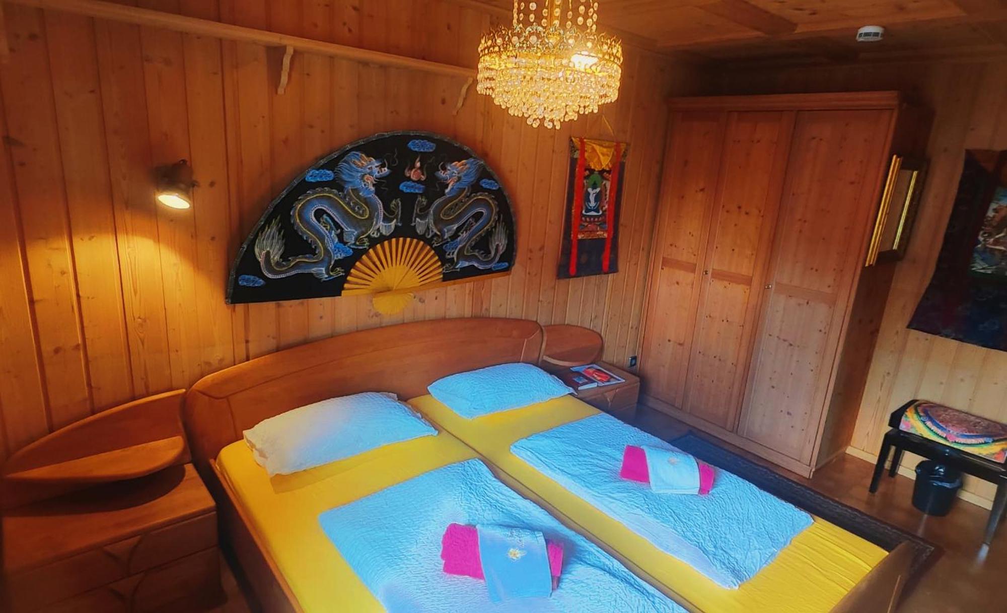 Hotel Seminarhaus Arya Maitreya Kaufbeuren Zewnętrze zdjęcie
